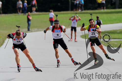 13.09.2015, xkvx, Wintersport, Deutsche Meisterschaft Biathlon 2015, v.l. Florian Graf (WSV Eppenschlag), Fabian Bekelaer (SV Bayrisch Eisenstein), Giuseppe Montello (Italien)