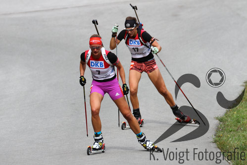 13.09.2015, xkvx, Wintersport, Deutsche Meisterschaft Biathlon 2015, v.l. Vanessa Hinz (SC Schliersee), Anna Siemoneit (SSV Altenberg)