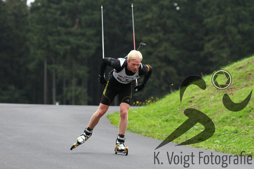 25.09.2015, xkvx, Wintersport, Lapua-Cup Biathlon, v.l. Erik Weick (SV Frankenhain)