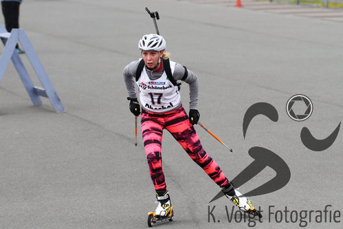 25.09.2015, xkvx, Wintersport, Lapua-Cup Biathlon, v.l. Jessica Lange (WSV Oberhof 05)