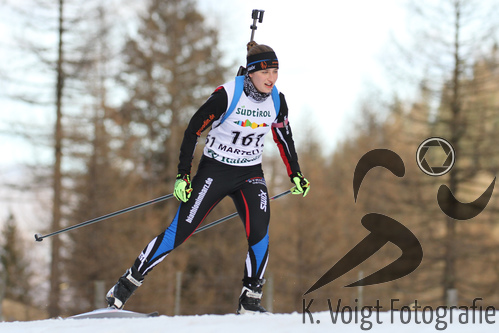 18.12.2015, xkvx, Wintersport, Biathlon Alpencup Martell, Sprint v.l. BOETTCHER Rika