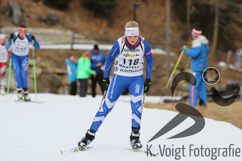 18.12.2015, xkvx, Wintersport, Biathlon Alpencup Martell, Sprint v.l. STRECHA Lena
