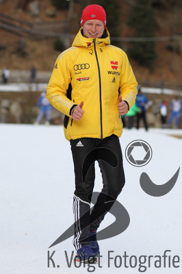 18.12.2015, xkvx, Wintersport, Biathlon Alpencup Martell, Sprint v.l. Pascal Fräbel