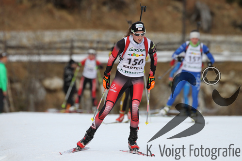 18.12.2015, xkvx, Wintersport, Biathlon Alpencup Martell, Sprint v.l. SIMONLEHNER Tamara