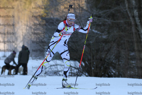 30.01.2015, xkvx, Wintersport, DSV Biathlon Deutschlandpokal Sprint v.l. SCHOETTLER Franziska