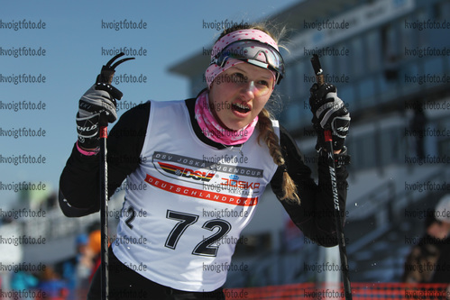 27.02.2016, xkvx, Wintersport, DSV Biathlon Deutschlandpokal Cross Sprint v.l. AURICH Julia