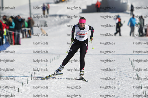27.02.2016, xkvx, Wintersport, DSV Biathlon Deutschlandpokal Cross Sprint v.l. MEYER Sophia