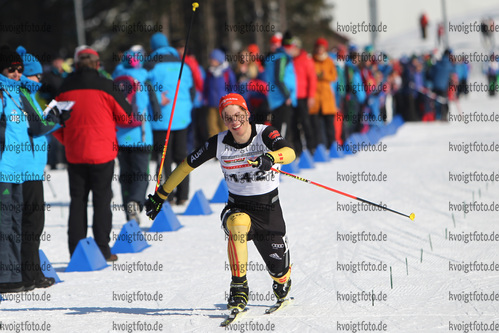 27.02.2016, xkvx, Wintersport, DSV Biathlon Deutschlandpokal Cross Sprint v.l. GOMBERT Tom