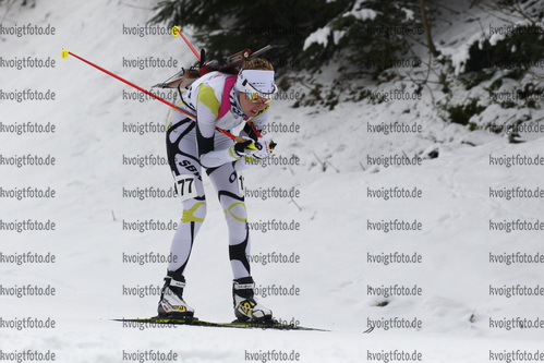 28.02.2016, xkvx, Wintersport, DSV Biathlon Deutschlandpokal Massenstart v.l. SCHELB Noemi