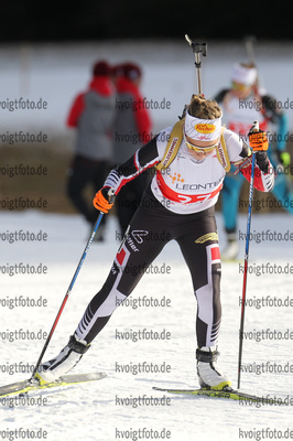 11.12.2016, xkvx, Wintersport, Biathlon IBU Junior Cup - Lenzerheide, Sprint v.l. WEISS Julia