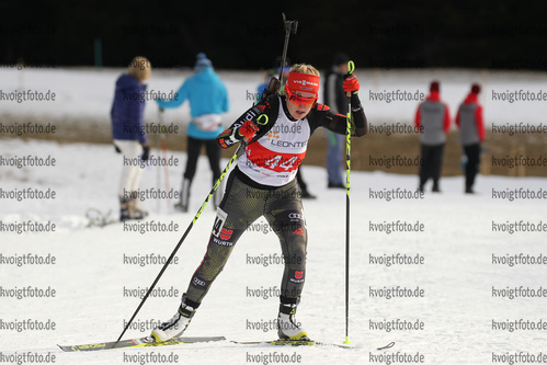 11.12.2016, xkvx, Wintersport, Biathlon IBU Junior Cup - Lenzerheide, Sprint v.l. HETTICH Janina