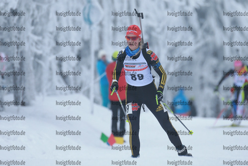 08.01.2017, xkvx, Wintersport, DSV Biathlon Deutschlandpokal Sprint v.l. ECKSTEIN Sina