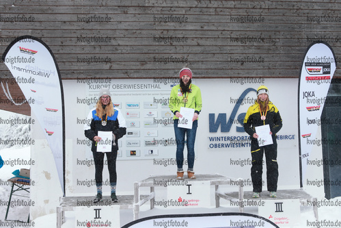 08.01.2017, xkvx, Wintersport, DSV Biathlon Deutschlandpokal Sprint v.l. BIERI Annatina / FRUEHWIRT Juliane / KLEIN Hannah