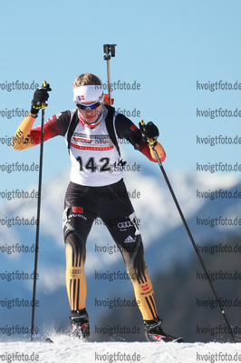29.01.2017, xkvx, Wintersport, DSV Biathlon Deutschlandpokal Verfolgung v.l. KRUEGER Carlotta Kim