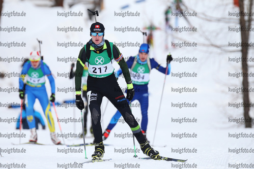17.12.2017, xkvx, Wintersport, Alpencup - DSV Biathlon Deutschlandpokal v.l. GRETILLAT Clement