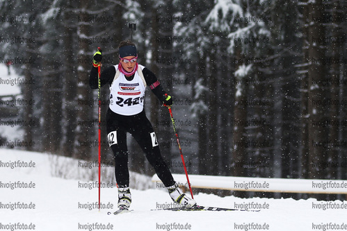 04.02.2018, xkvx, Wintersport, Alpencup - DSV Biathlon Deutschlandpokal - Oberhof, Sprint v.l. LAKUSTA Celine