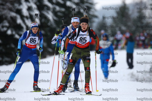 10.02.2018, xkvx, Wintersport, DSV Biathlon Deutschlandpokal - Altenberg, Massenstart v.l. HORSTMANN Nathalie