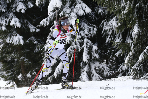 11.02.2018, xkvx, Wintersport, DSV Biathlon Deutschlandpokal - Altenberg, Verfolgung v.l. SCHELB Jule