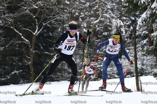 11.02.2018, xkvx, Wintersport, DSV Biathlon Deutschlandpokal - Altenberg, Verfolgung v.l. WOELKERLING Julia