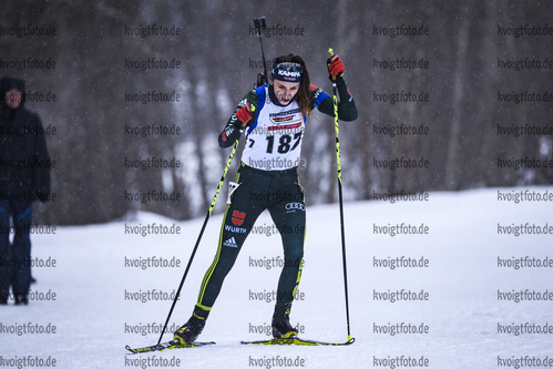 22.02.2019, xkvx, Biathlon, Deutsche Jugendmeisterschaft Kaltenbrunn, Einzel, v.l. VOIGT Vanessa