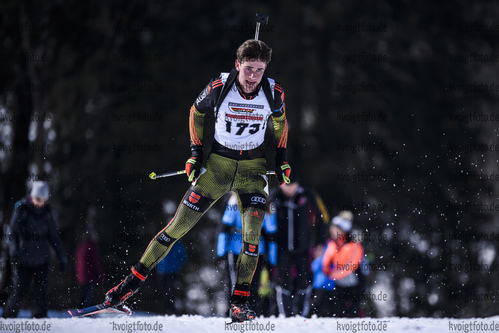 23.02.2019, xkvx, Biathlon, Deutsche Jugendmeisterschaft Kaltenbrunn, Sprint, v.l. KRASMAN Christian