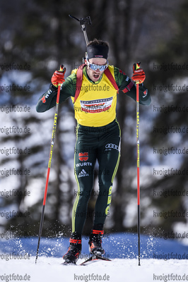 23.02.2019, xkvx, Biathlon, Deutsche Jugendmeisterschaft Kaltenbrunn, Sprint, v.l. DONHAUSER Johannes