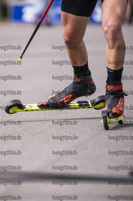 12.08.2021, xkvx, Biathlon Training Oberhof, v.l. Laurin Fravi (Switzerland) / Marwe Skiroller / Rossignol Schuhe  
