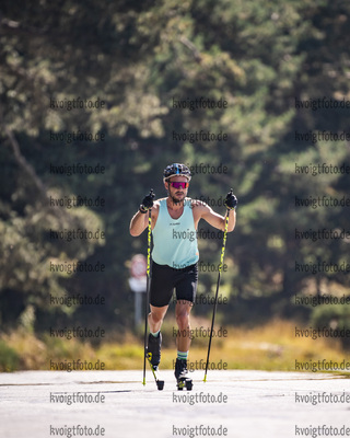 28.08.2021, xkvx, Biathlon Training Font Romeu, v.l. Trainer Kristian Mehringer (Germany)  