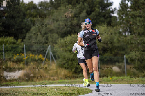 30.08.2021, xkvx, Biathlon Training Font Romeu, v.l. Vanessa Hinz (Germany)  