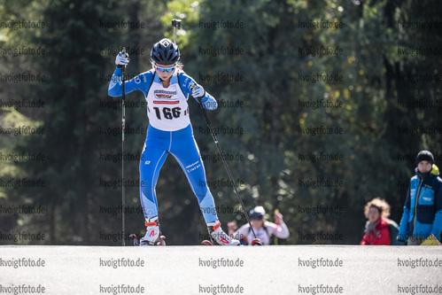 01.10.2021, xkvx, Biathlon, Deutschlandpokal Altenberg, Sprint - weiblich, v.l. Rosa Strobel (Germany)
