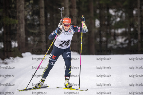 17.11.2021, xkvx, German Qualifiers - Sprint Women, v.l. Sophia Schneider (Germany) in aktion / in action competes