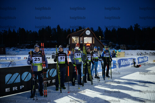 25.11.2021, xetx, Biathlon IBU Cup Idre, Sprint Men, v.l. Lucas Fratzscher (GERMANY), Sverre Dahlen Aspenes (NORWAY), Johannes Kuehn (GERMANY), Haavard Gutuboe Bogetveit (NORWAY), Vasilii Tomshin (RUSSIA), Emilien Claude (FRANCE)