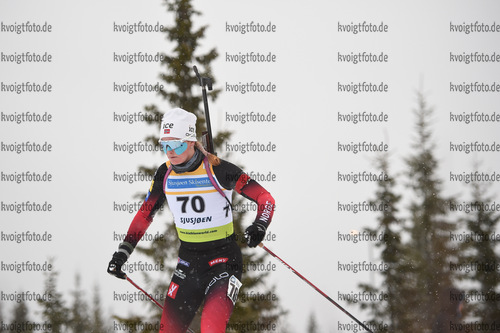 03.12.2021, xetx, Biathlon IBU Cup Sjusjoen, Sprint Women, v.l. Aasne Skrede (NORWAY)  / 