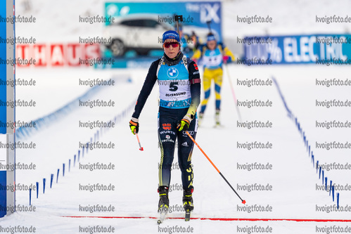 04.12.2021, xkvx, Biathlon IBU World Cup Oestersund, Pursuit Women, v.l. Franziska Preuss (Germany) im Ziel / in the finish
