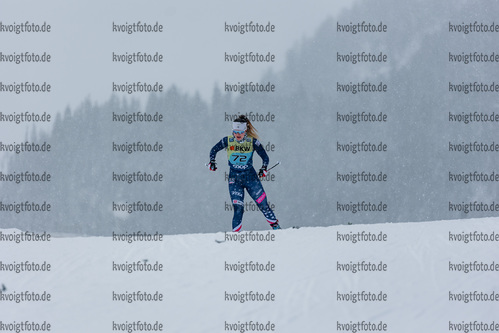 11.12.2021, xljkx, Cross Country FIS World Cup Davos, Women Prolog, v.l. Sydney Palmer-Leger (United States of America)  / 