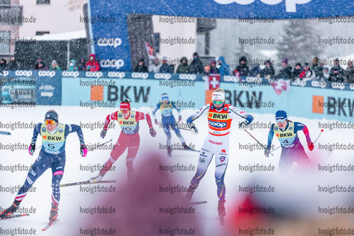 11.12.2021, xljkx, Cross Country FIS World Cup Davos, Women Sprint Final, v.l. Rosie Brennan (United States of America), Natalia Nepryaeva (Russia), Maja Dahlqvist (Sweden), Nadine Faehndrich (Switzerland)  / 