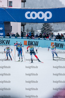11.12.2021, xljkx, Cross Country FIS World Cup Davos, Women Sprint Final, v.l. Tiril Udnes Weng (Norway), Anamarija Lampic (Slovenia), Anna Dyvik (Sweden)  / 