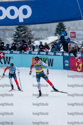 11.12.2021, xljkx, Cross Country FIS World Cup Davos, Men Sprint Final, v.l. Johannes Hoesflot Klaebo (Norway), Haavard Solaas Taugboel (Norway)  / 