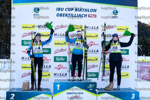 18.12.2021, Biathlonzentrum, Obertilliach, AUT, IBU Cup, Obertilliach 2021, Sprint, Damen, Siegerehrung, im Bild v.l. 2. Platz Paula Botet (FRA), 1.Platz Anastasia Shevchenko (RUS), 3. Platz Karoline Offigstad Knotten (NOR) // f.l. second placed Paula Botet of France winner Anastasia Shevchenko of Russian Federation third placed Karoline Offigstad Knotten of Norway during the winner cermony for the women sprint competition of IBU Cup at the Biathlonzentrum in Obertilliach, Austria on 2021/12/18. EXPA Pictures © 2021, PhotoCredit: EXPA/ Lukas Huter via VOIGT Fotografie