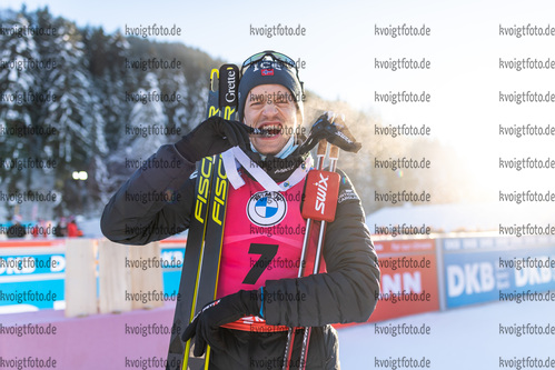 19.12.2021, xkvx, Biathlon IBU World Cup Le Grand Bornand, Mass Start Men, v.l. Tarjei Boe (Norway) nach der Siegerehrung / after the medal ceremony