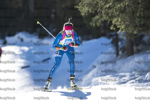 19.12.2021, xsoex, Biathlon Alpencup Pokljuka, Sprint Women, v.l. Anna Krinninger (Germany)  / 
