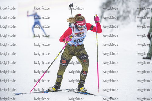 07.01.2022, xsoex, Biathlon Deutschlandpokal Notschrei, Sprint Women, v.l. Anna Stumpfegger (Germany)  / 