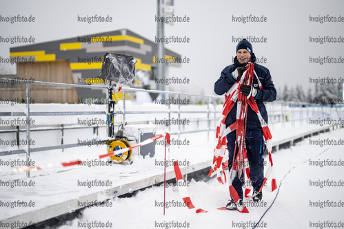 09.01.2022, xkvx, Biathlon IBU World Cup Oberhof, Pursuit Women, v.l. Feature / Helfer / Volunteers  / 