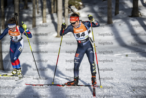 13.01.2022, xsoex, Biathlon IBU Junior Cup Pokljuka, Sprint Women, v.l. Sabrina Braun (Germany) in aktion / in action competes