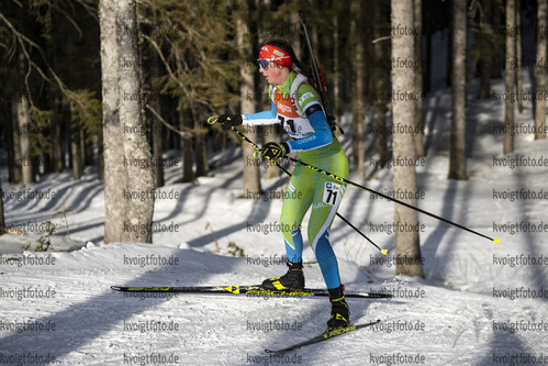 13.01.2022, xsoex, Biathlon IBU Junior Cup Pokljuka, Sprint Women, v.l. Viktorija Meznar (Slovenia) in aktion / in action competes