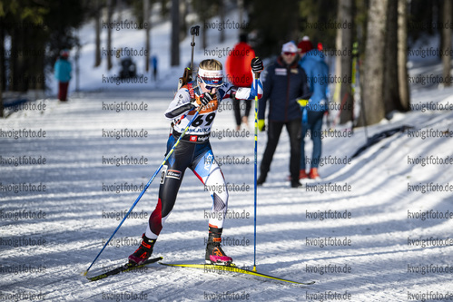 13.01.2022, xsoex, Biathlon IBU Junior Cup Pokljuka, Sprint Women, v.l. Veronika Novotna (Czech Republic) in aktion / in action competes