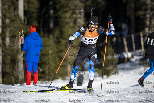 13.01.2022, xsoex, Biathlon IBU Junior Cup Pokljuka, Sprint Men, v.l. Ivar Vsivtsev (Estonia) in aktion / in action competes
