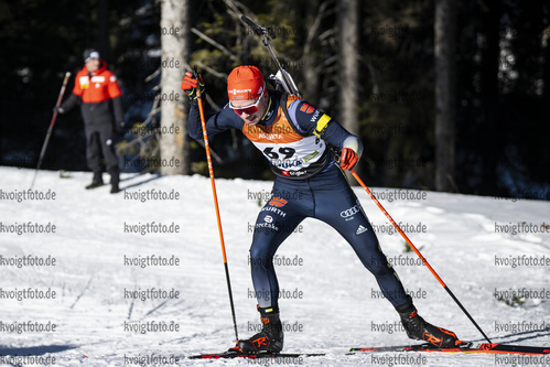 13.01.2022, xsoex, Biathlon IBU Junior Cup Pokljuka, Sprint Men, v.l. Christian Krasman (Germany) in aktion / in action competes