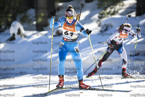 15.01.2022, xsoex, Biathlon IBU Junior Cup Pokljuka, Sprint Women, v.l. Maria Tsiarka (Greece) in aktion / in action competes