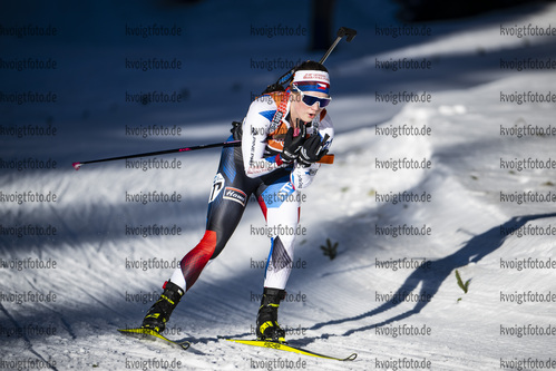 15.01.2022, xsoex, Biathlon IBU Junior Cup Pokljuka, Sprint Women, v.l. Katerina Pavlu (Czech Republic) in aktion / in action competes